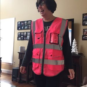 Meet your Posher, Robin